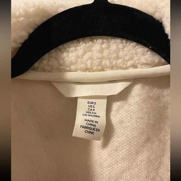 Cropped jacket - Picture 2 of 6